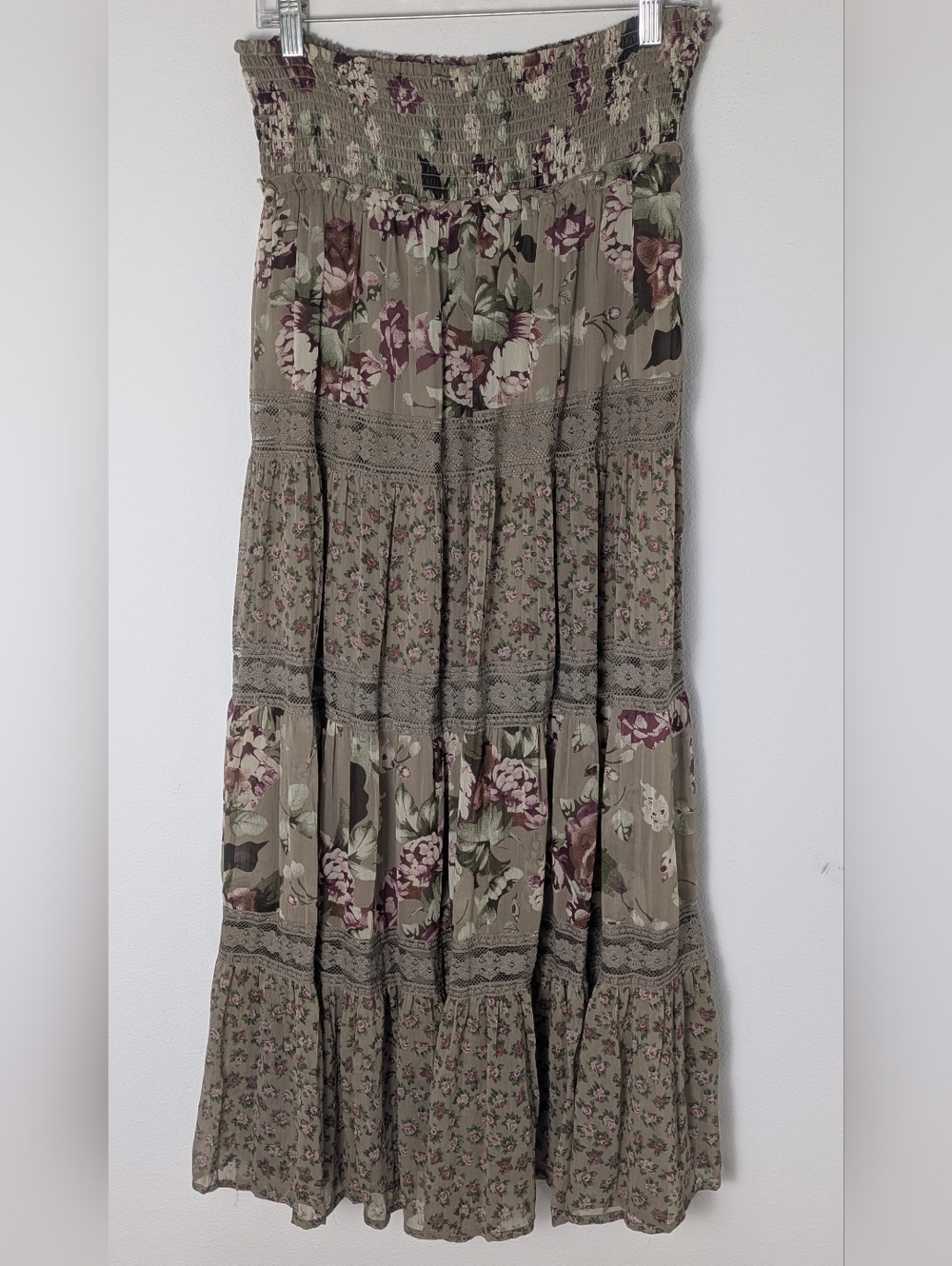 Black Rainn Women Beige Floral Ruffle Lace Maxi Skirt Size M Bohemia Festival